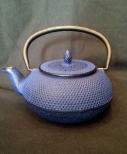 Teekanne Gusseisen Araré Knospe Blau 0.85l