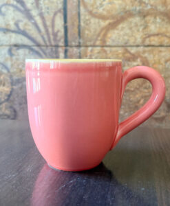 Gruenundform_Becher_himbeer