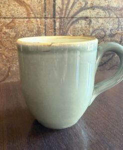 Gruenundformbecher_olive