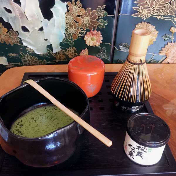 Hoshino Matcha zum Geniessen