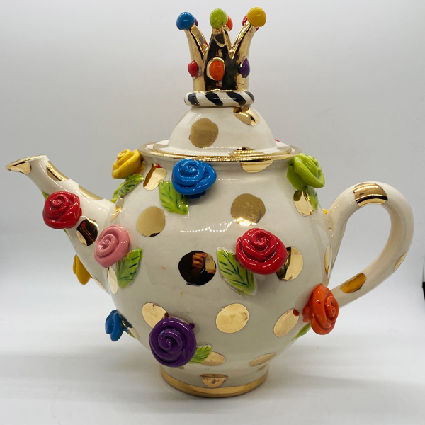 MaryRoseYoung_Teapot_roses