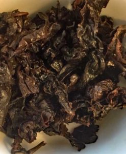 Red_Water_Oolong_Blatt