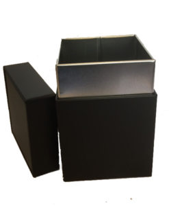 Teedose_Special_Black_offen