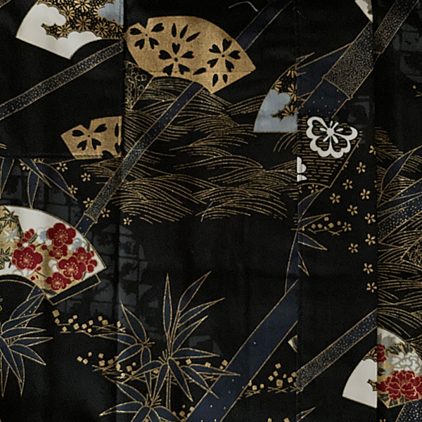Yukata_Faecher_schwarz_knielang
