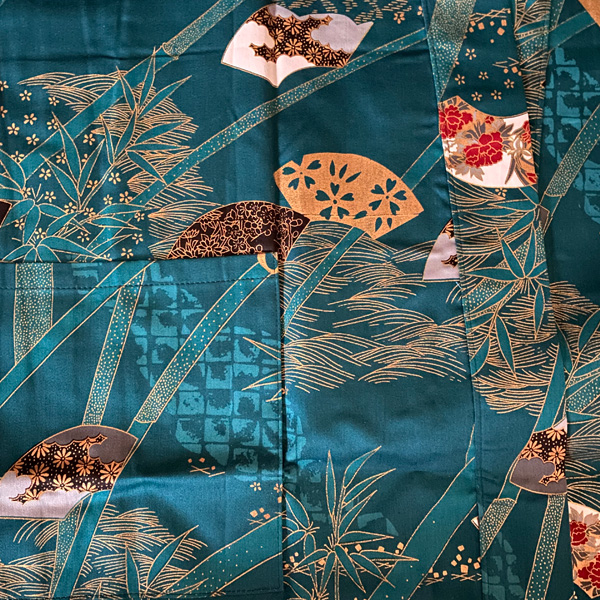 Yukata_gruenblau_knielangdesign
