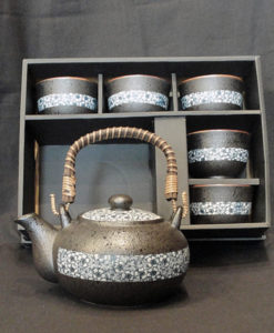 Teekanne Ruiko mit 5 Teeschalen