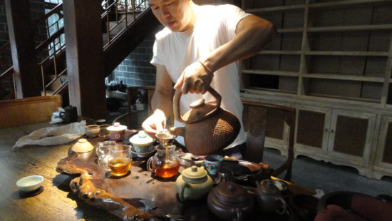 Pu Erh - Teetrinken in Jinghong