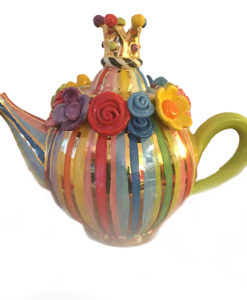 Mary_Rose_Teapot_illustreds